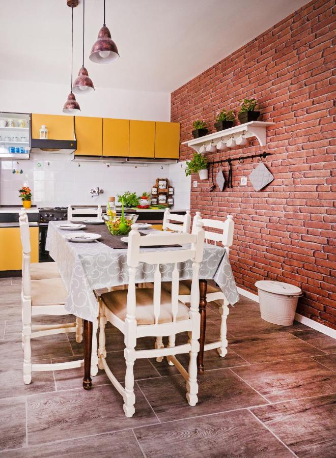 Apartmani Maretimo Primosten Exterior photo