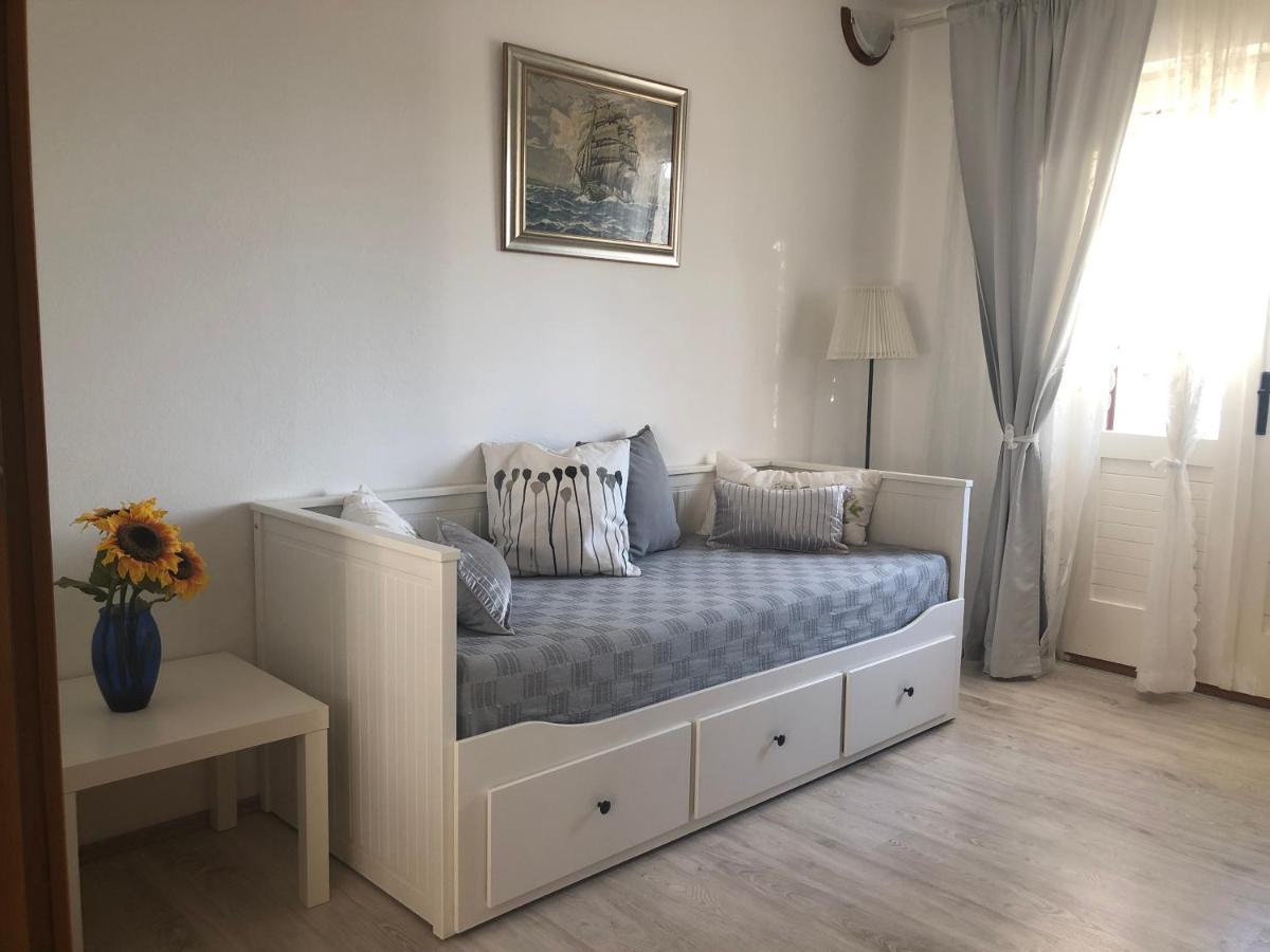 Apartmani Maretimo Primosten Exterior photo